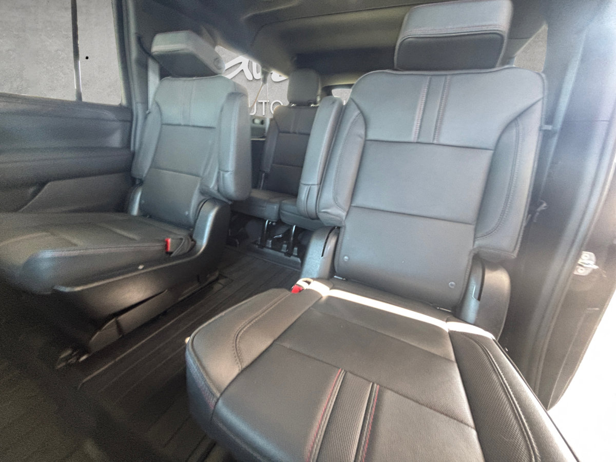 Certified 2023 Chevrolet Suburban RST w/ Luxury Package image 27