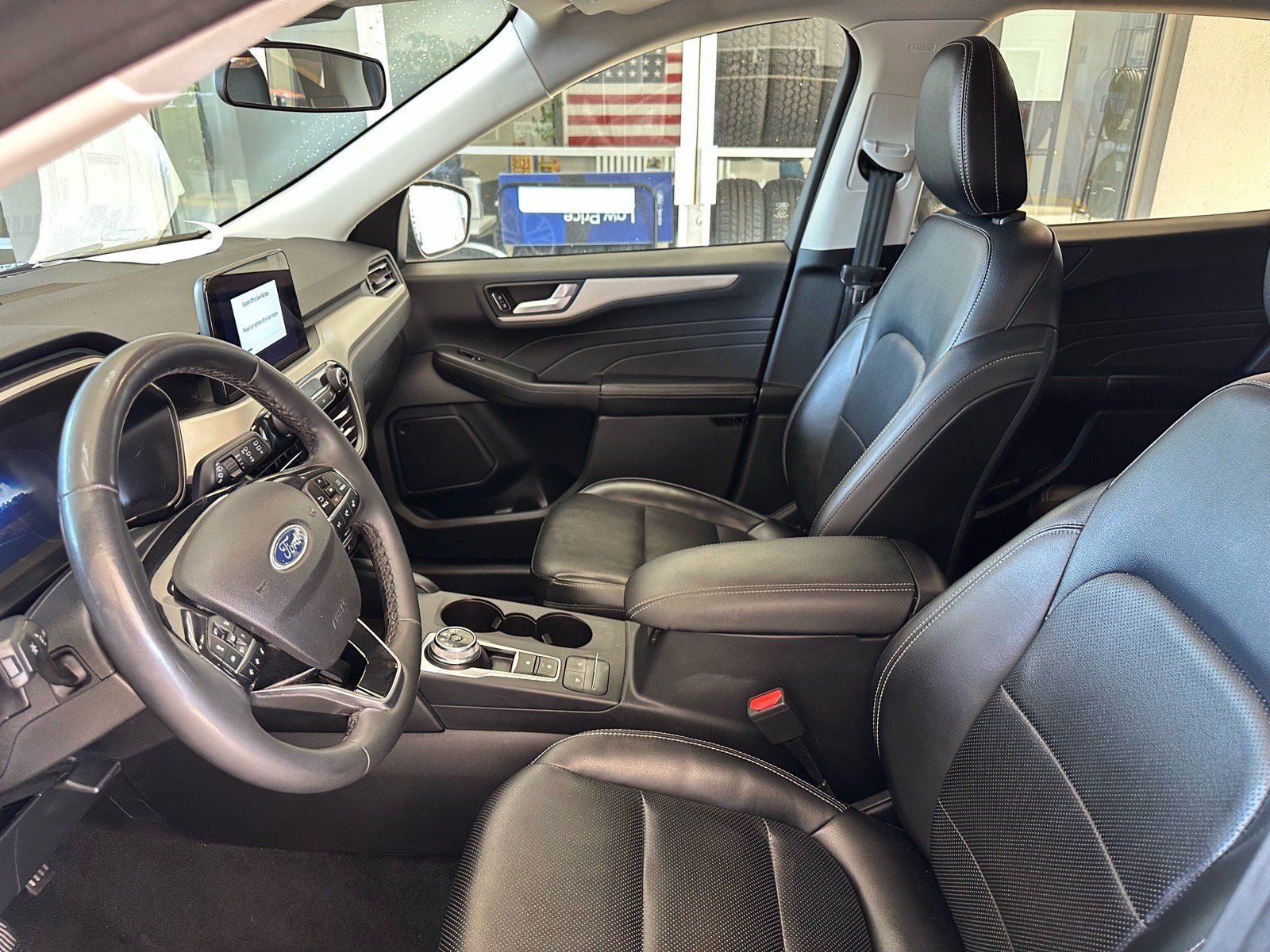 Certified 2022 Ford Escape SEL w/ Technology Package FWD image 15