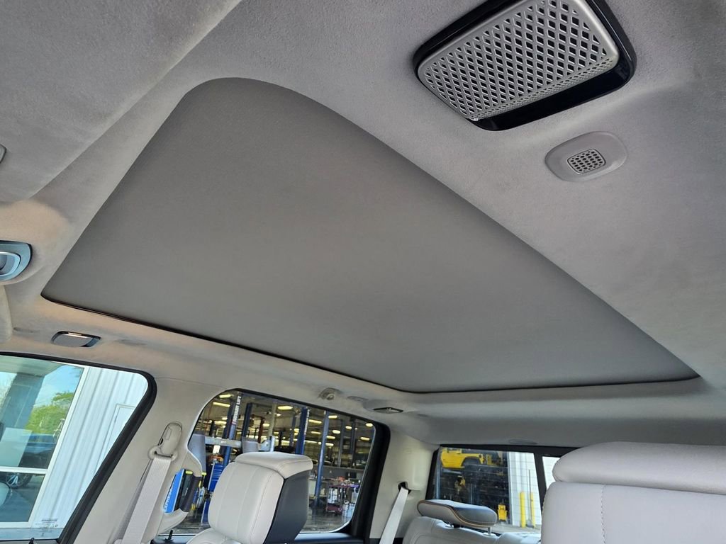 Used 2025 RAM 1500 Tungsten w/ Towing Technology Group image 9