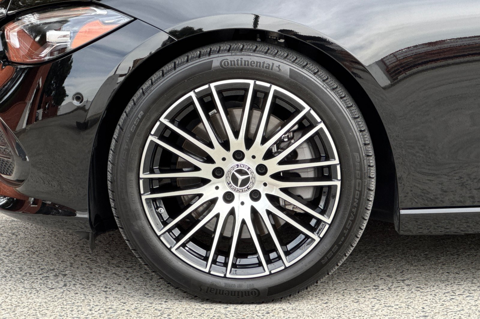 Used 2026 Mercedes-Benz C 300 Sedan image 34