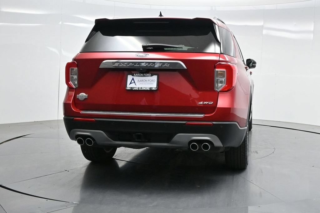 Used 2024 Ford Explorer King Ranch w/ Technology Package AWD/4WD image 9