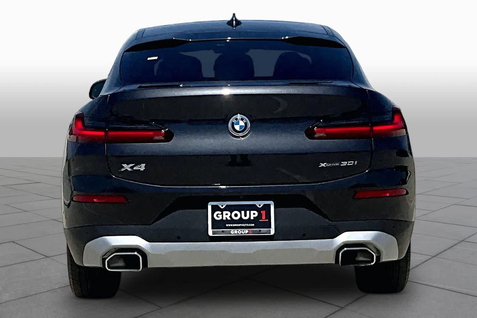 Used 2025 BMW X4 xDrive30i AWD/4WD image 4