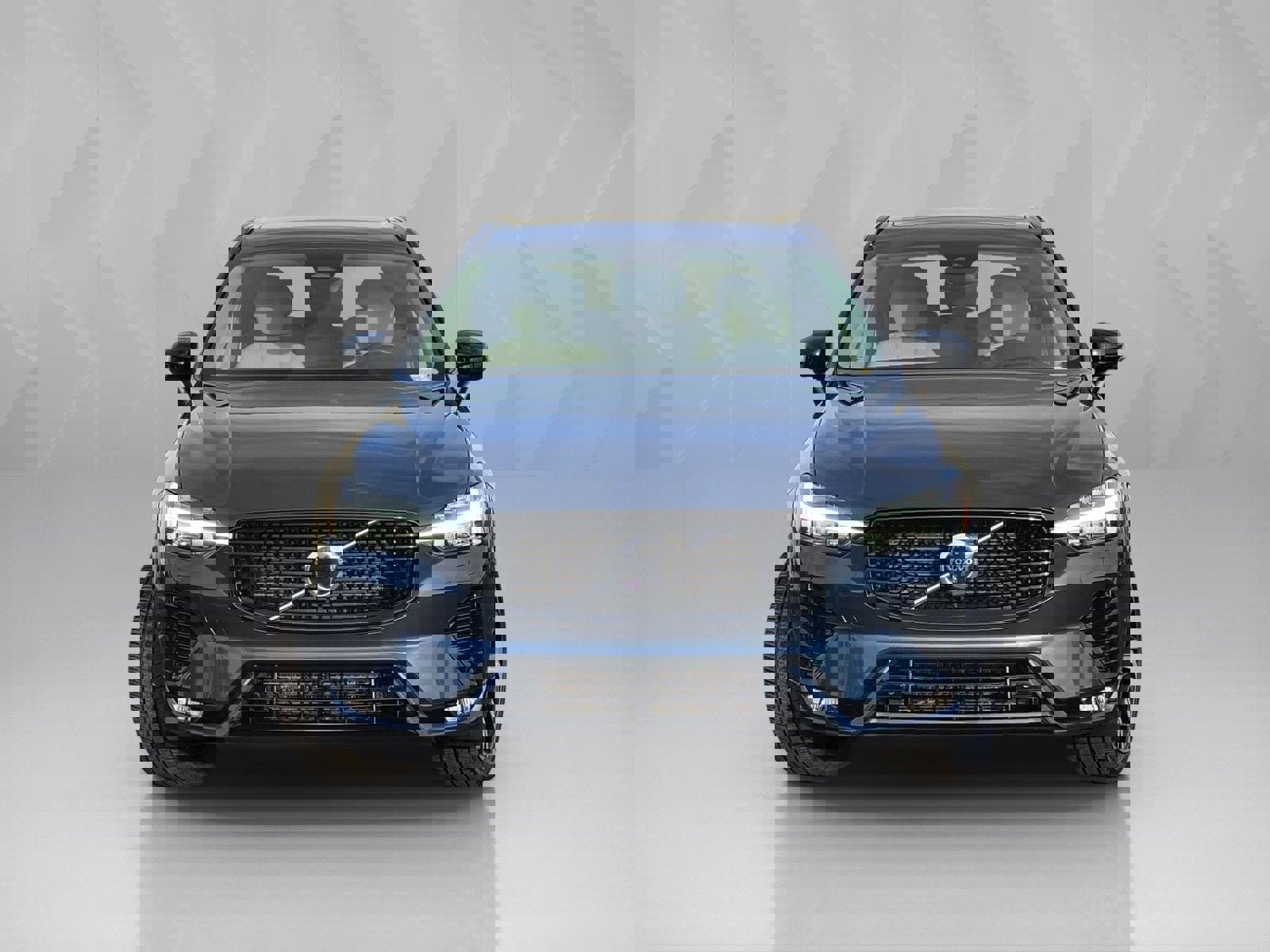 Certified 2023 Volvo XC60 B6 Ultimate w/ Climate Package image 2