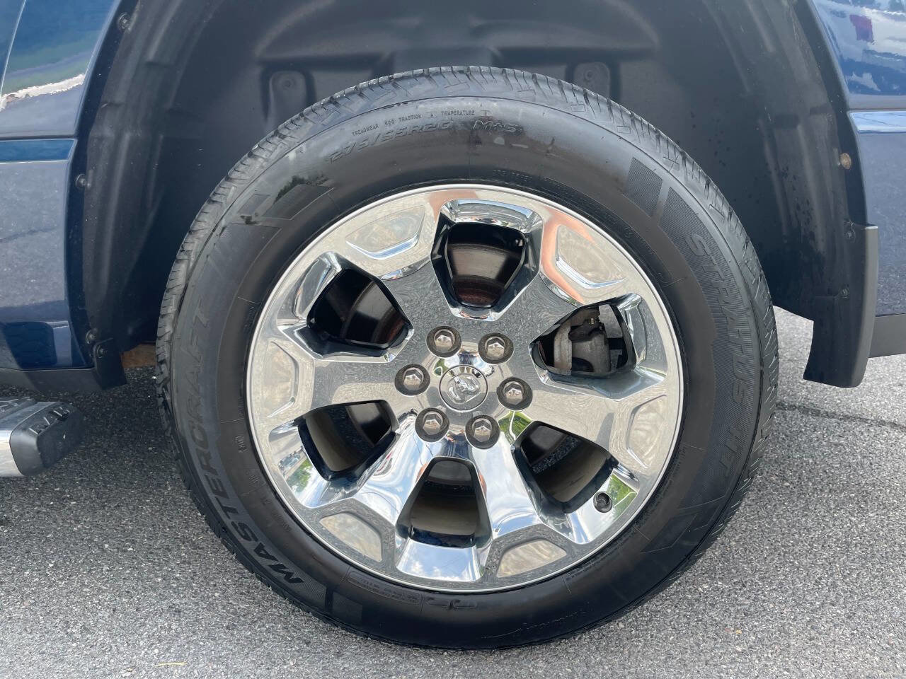 Used 2019 RAM 1500 Big Horn image 14