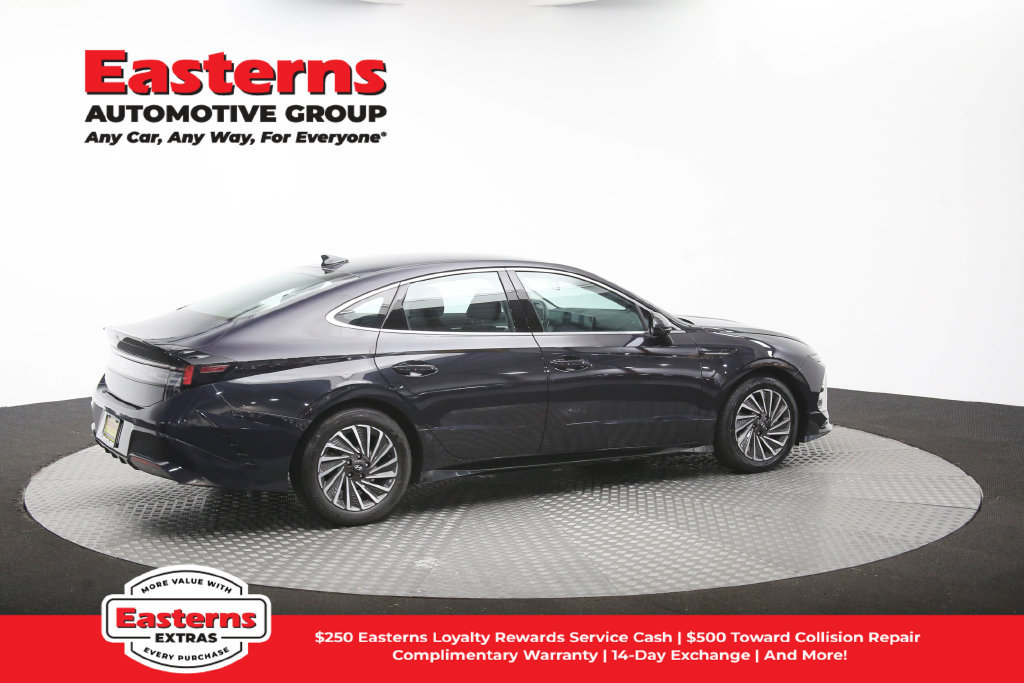 Used 2024 Hyundai Sonata SEL FWD image 43