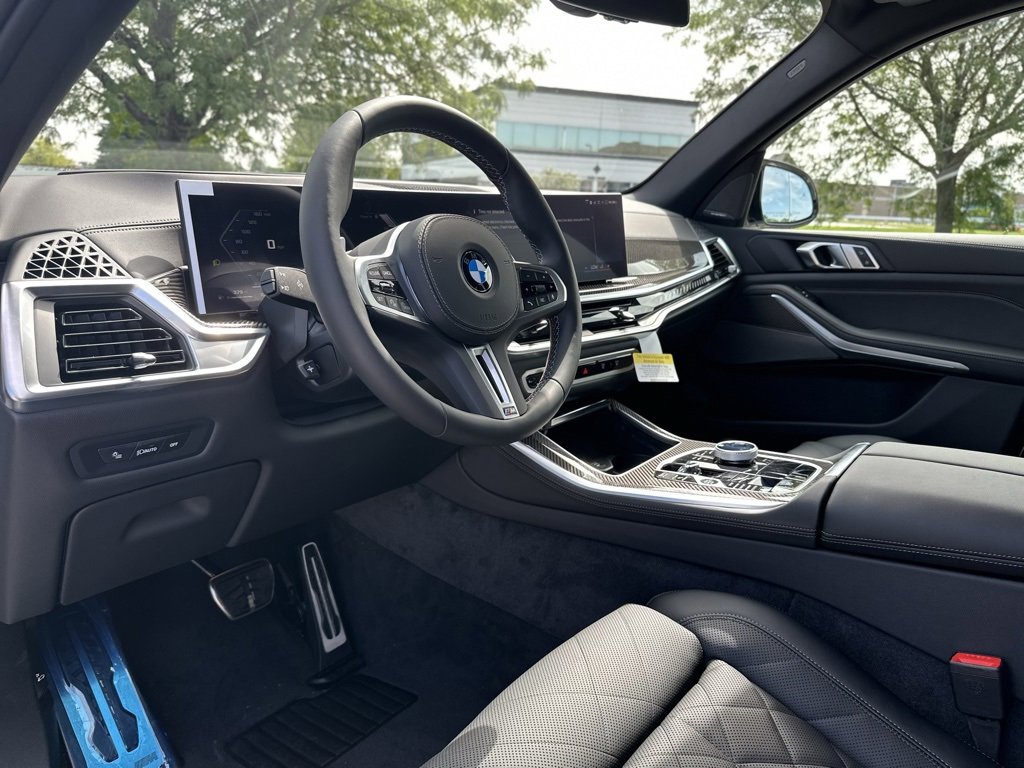 New 2026 BMW X5 M60i image 17