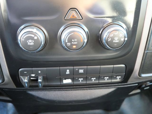 Used 2016 RAM 3500 Tradesman image 25