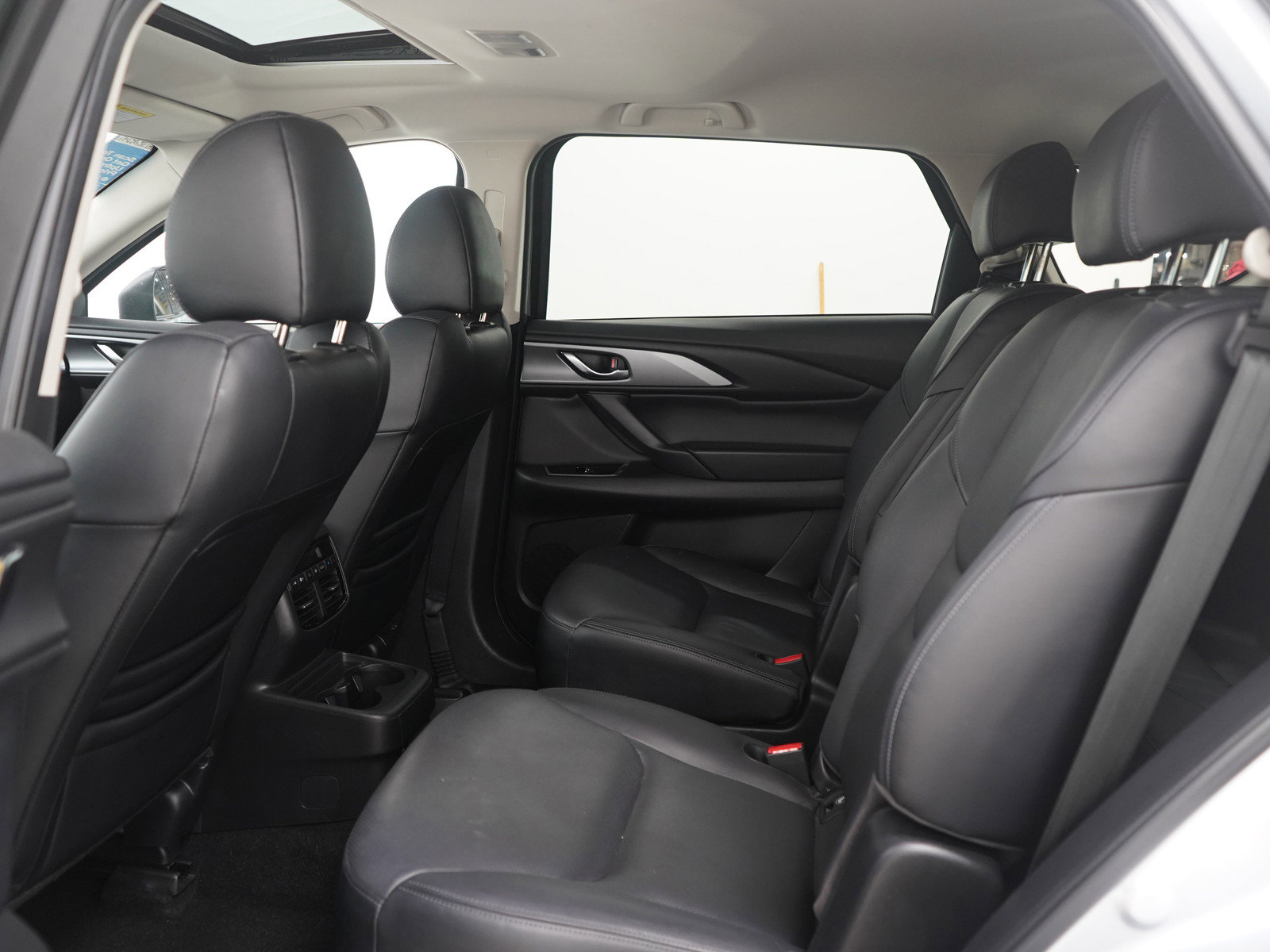 Used 2023 MAZDA CX-9 Touring image 22