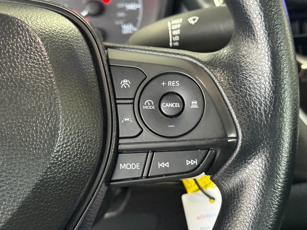 Certified 2025 Toyota Corolla LE image 22