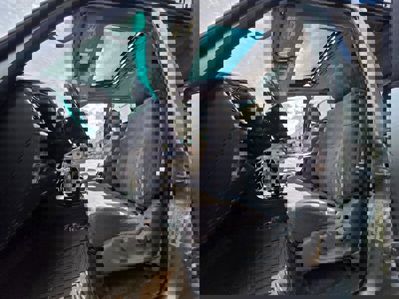 Used 2001 Toyota 4Runner SR5 image 13