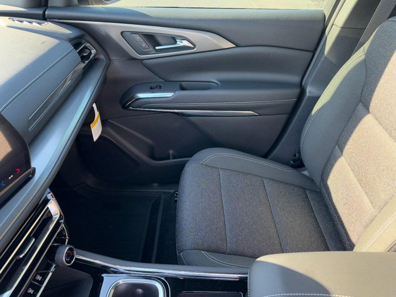 New 2026 Chevrolet Traverse LT w/ LPO, Floor Liner Package image 10