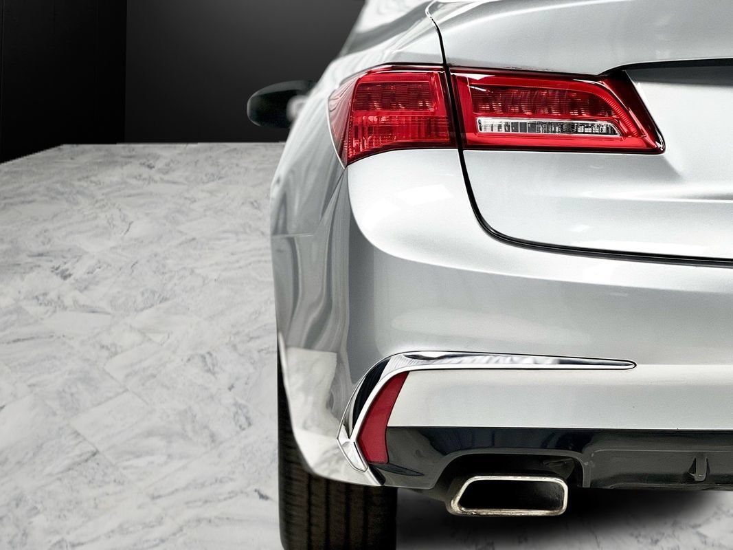 Used 2020 Acura TLX w/ Technology Package FWD image 13