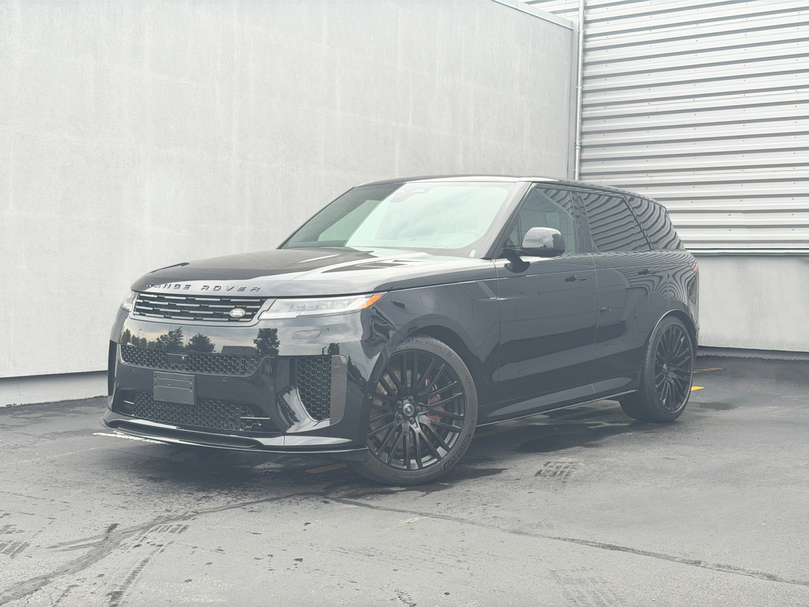 Used 2025 Land Rover Range Rover Sport SV Edition Two AWD/4WD image 1