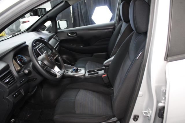 Used 2019 Nissan Leaf S w/ S Charge Package FWD image 12