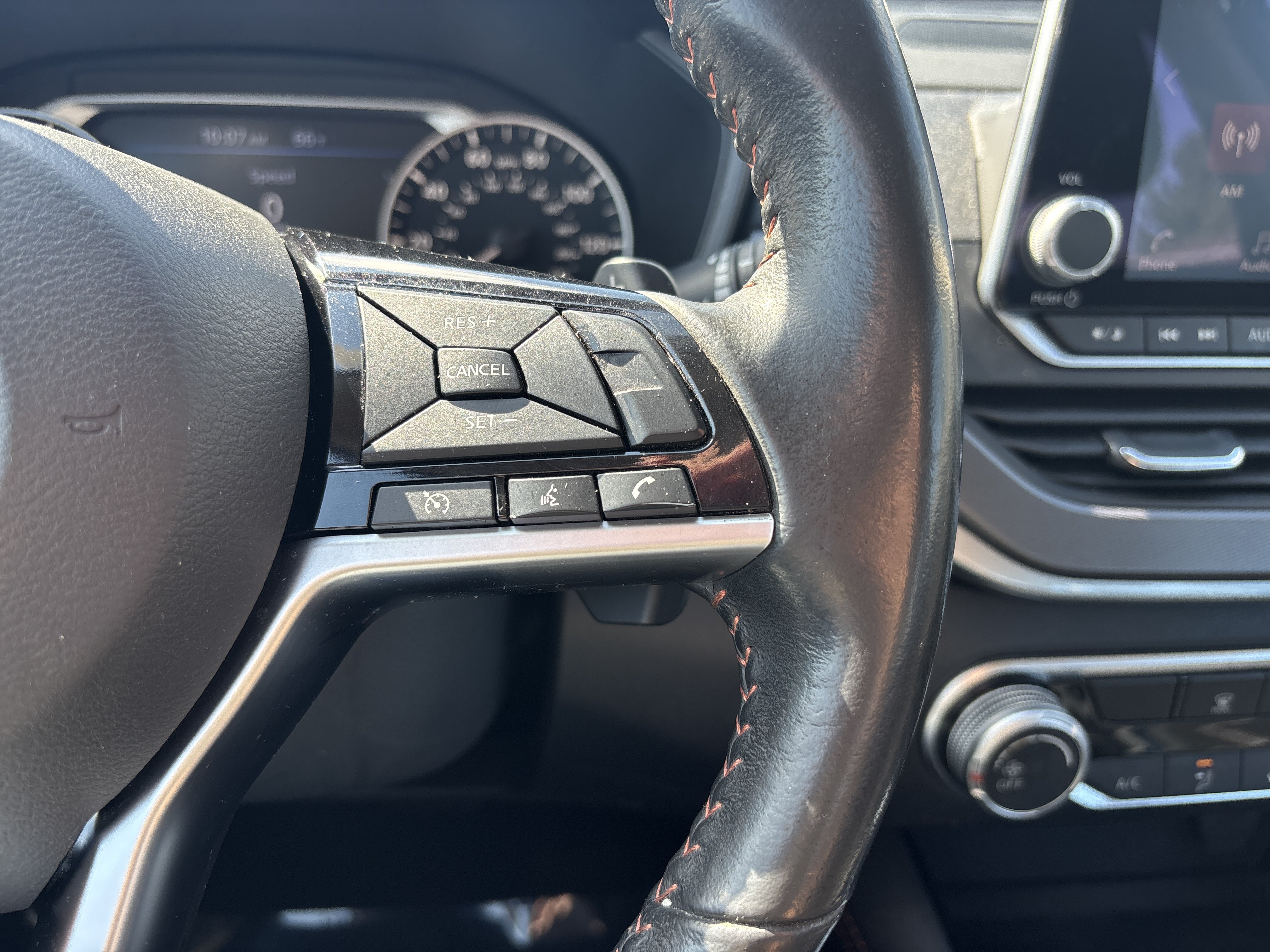 Used 2023 Nissan Altima 2.5 SR FWD image 27