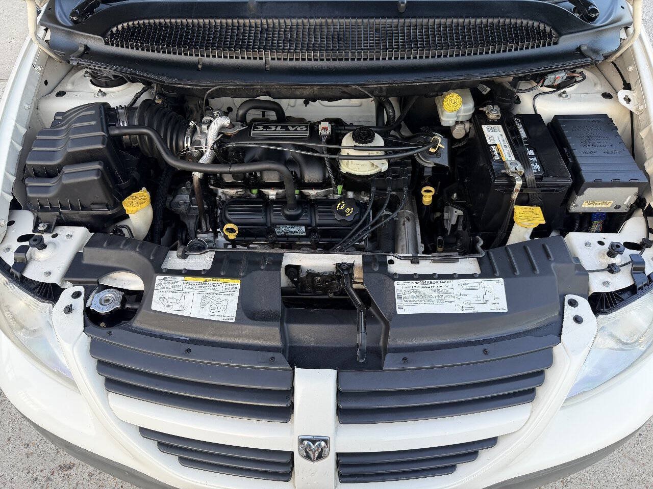 Used 2005 Dodge Caravan SE w/ Popular Equipment Group FWD image 18