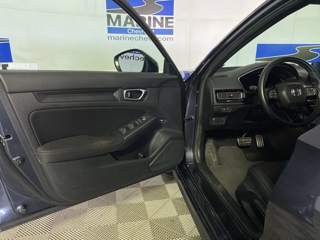 Used 2025 Honda Civic Sport image 26