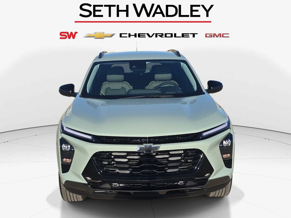 New 2026 Chevrolet Trax ACTIV image 2