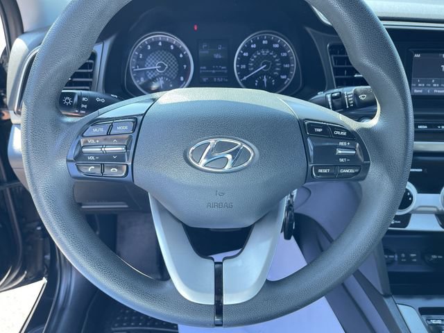 Used 2019 Hyundai Elantra SE w/ Cargo Package FWD image 11