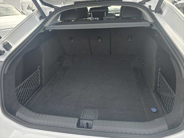 New 2025 Audi A6 e-tron Premium AWD/4WD image 13