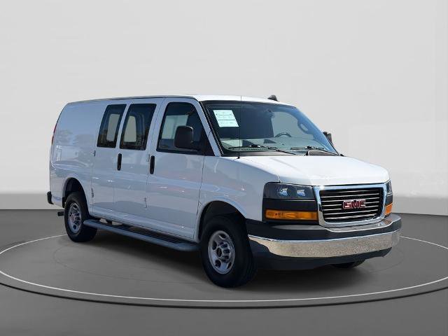 Used 2024 GMC Savana 2500 w/ Driver Convenience Package image 4