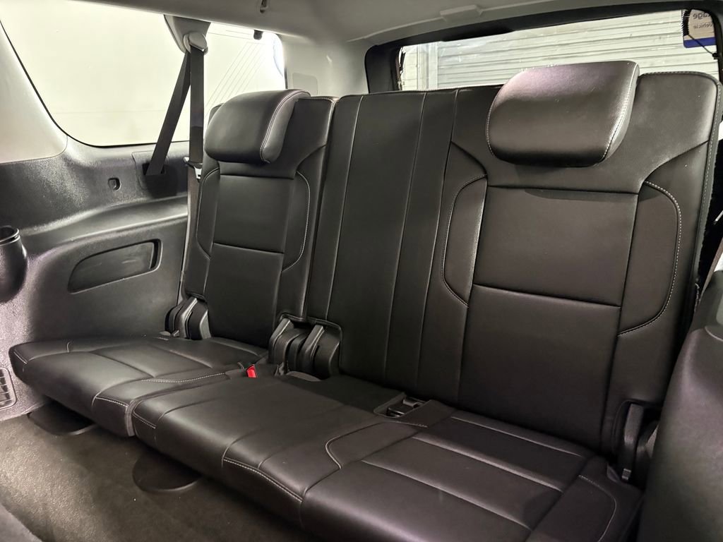 Used 2018 Chevrolet Suburban LT image 29