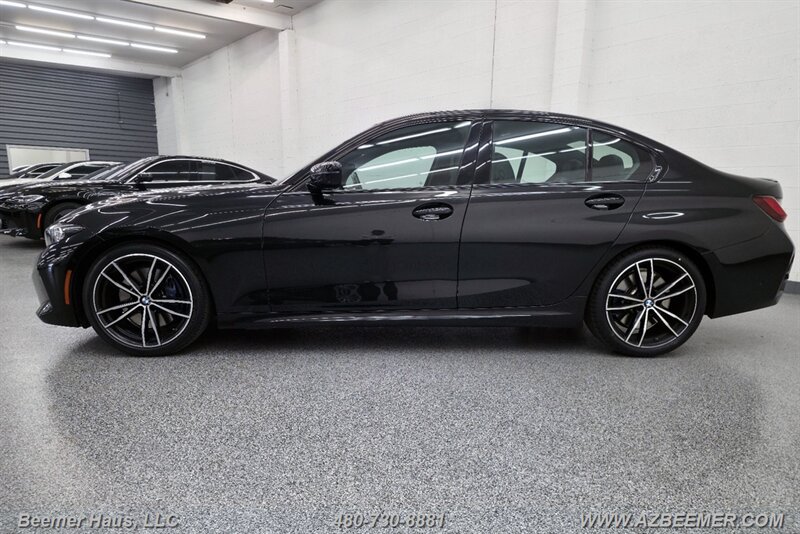 Used 2023 BMW 330i Sedan w/ M Sport Package RWD image 5
