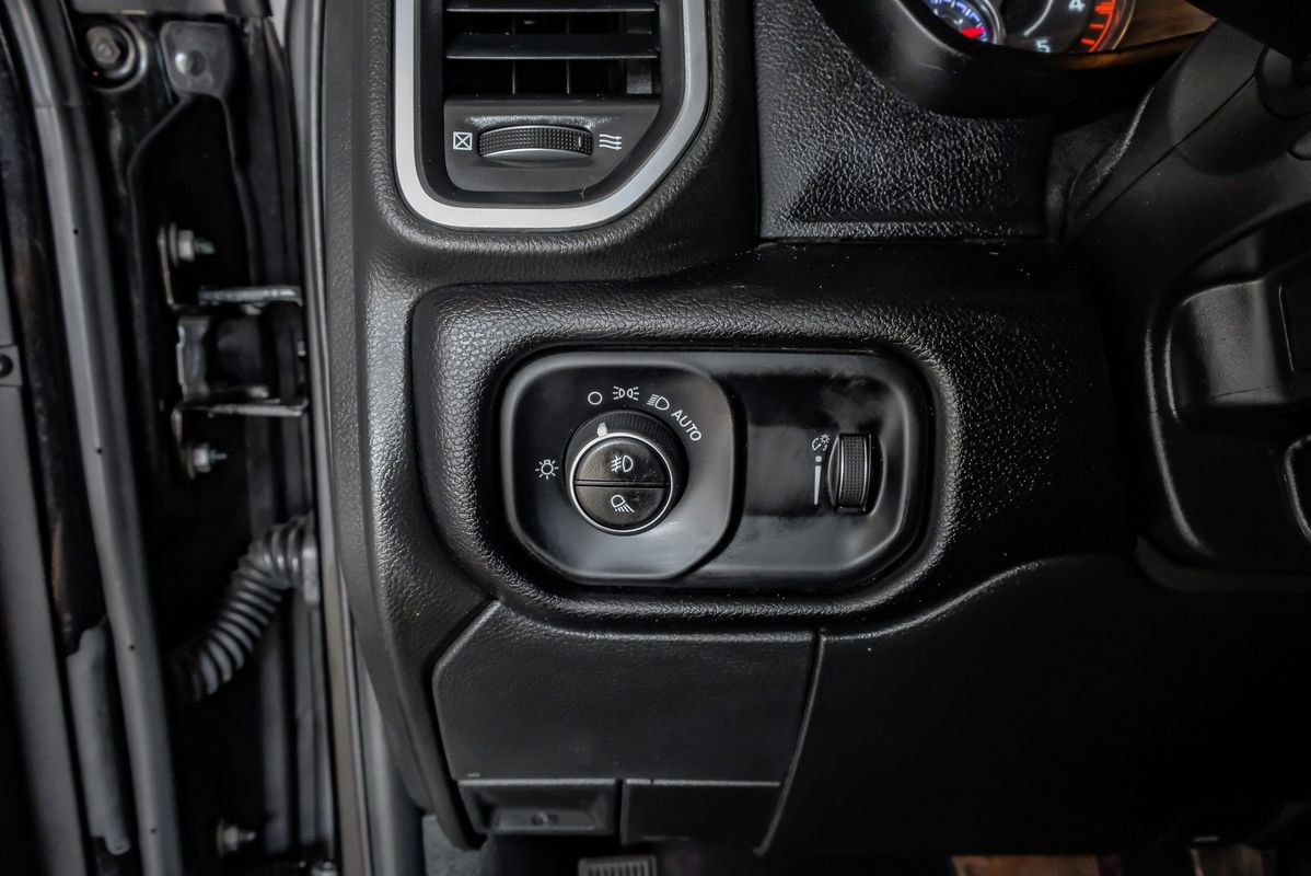Used 2024 RAM 2500 Big Horn AWD/4WD image 26