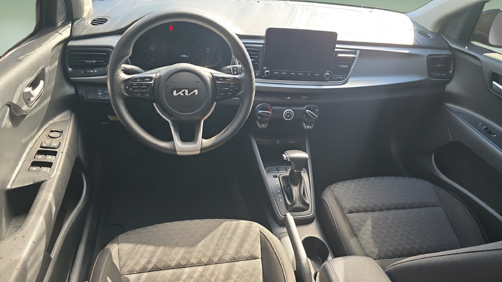 Used 2022 Kia Rio S FWD image 11