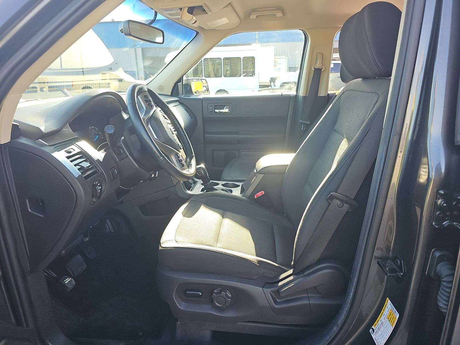 Used 2019 Ford Flex SE FWD image 7