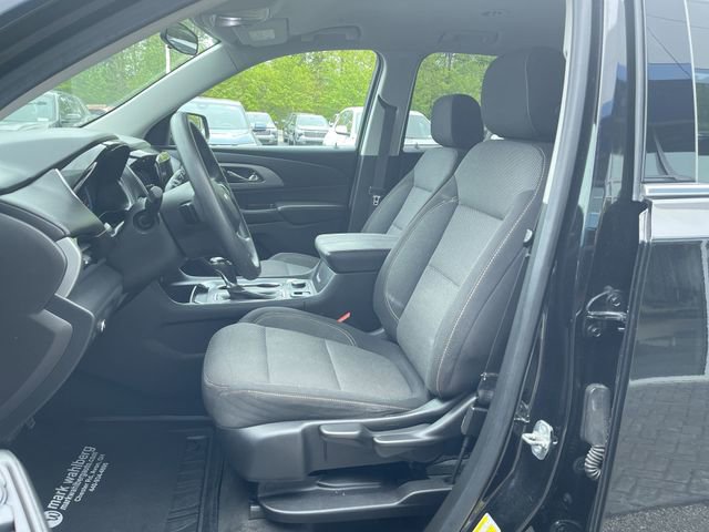 Certified 2020 Chevrolet Traverse LS w/ LPO, Blackout Package FWD image 19