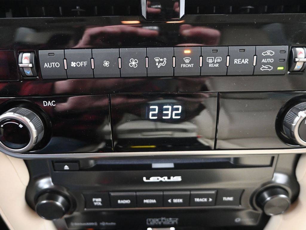 Used 2023 Lexus GX 460 Premium image 22