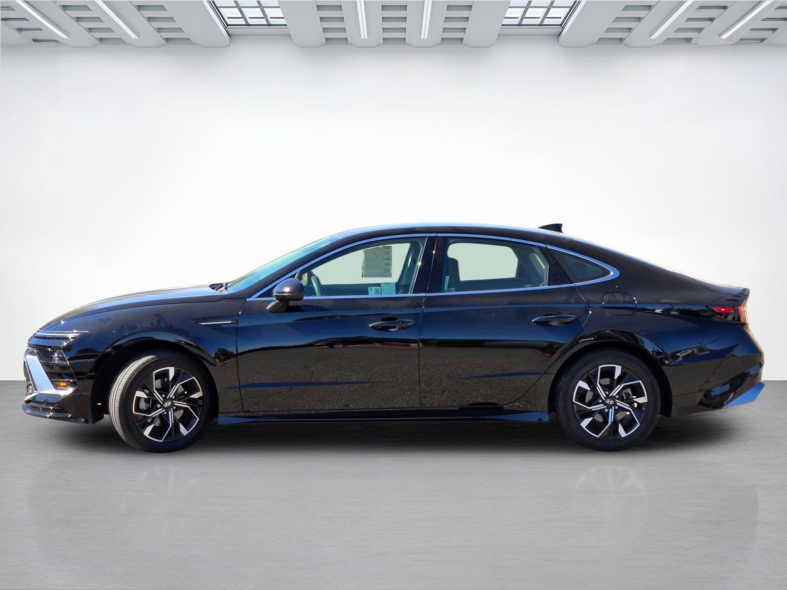 Certified 2024 Hyundai Sonata SEL FWD image 7