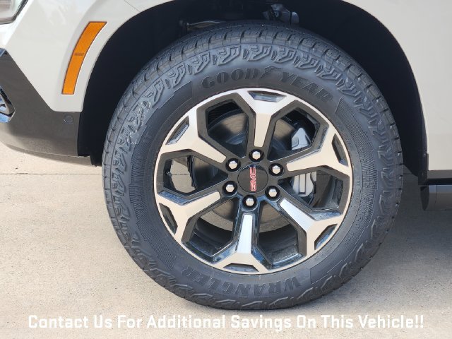 New 2027 GMC Yukon XL AT4 w/ AT4 Premium Plus Package AWD/4WD image 7