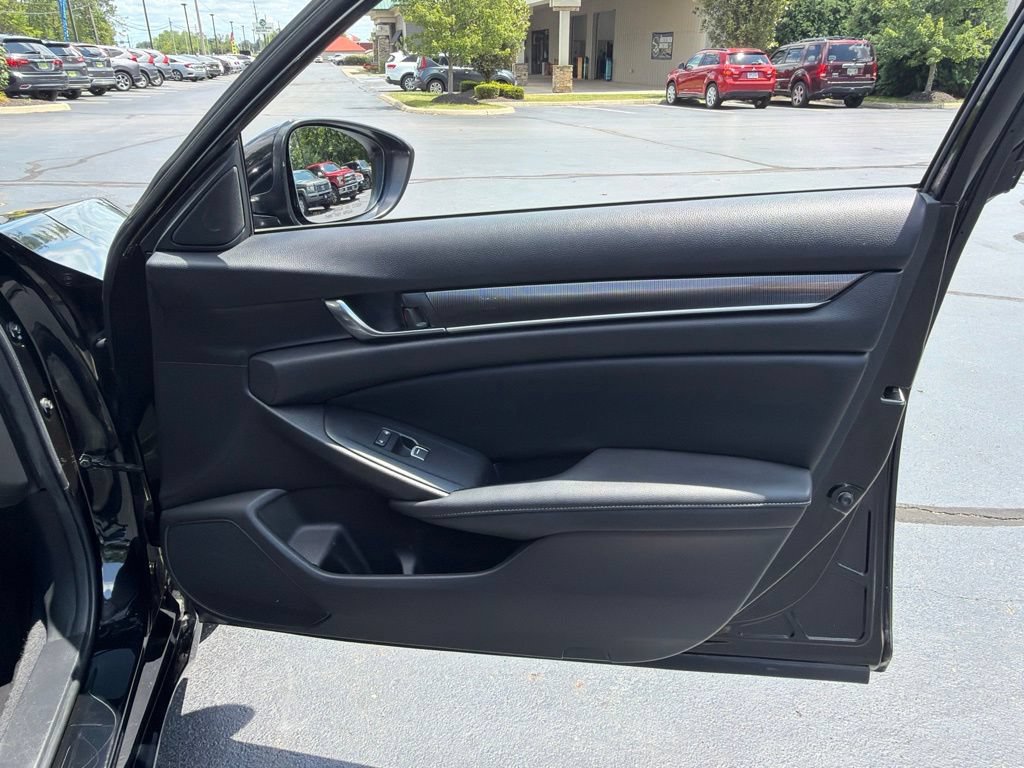 Used 2020 Honda Accord Sport image 41