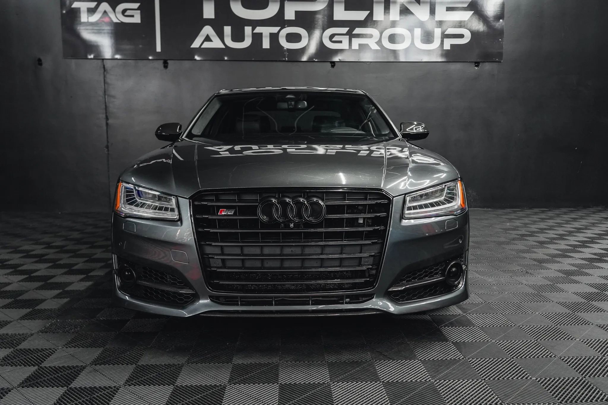 Used 2017 Audi S8 Plus image 11