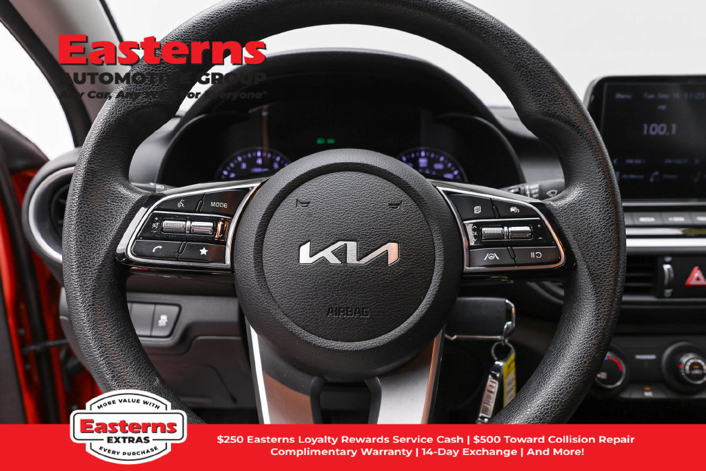 Used 2023 Kia Forte LXS w/ LXS Technology Package FWD image 11