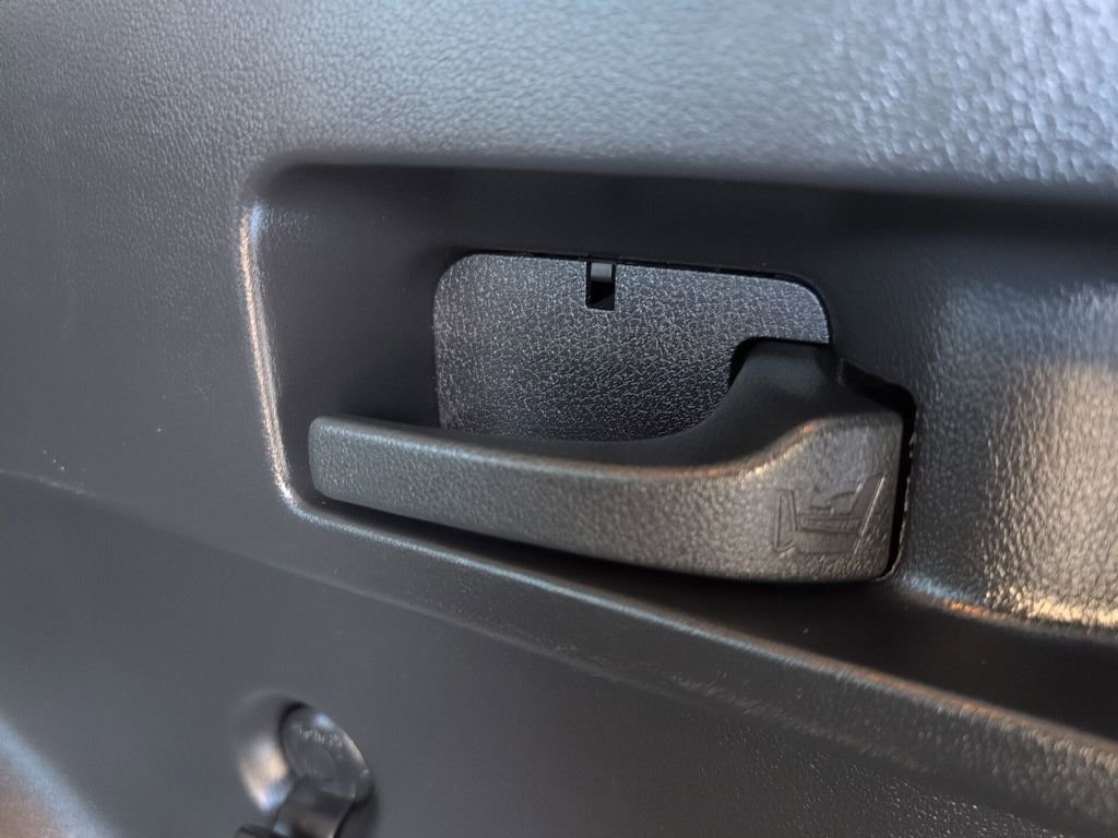 Used 2016 Honda CR-V EX-L image 41