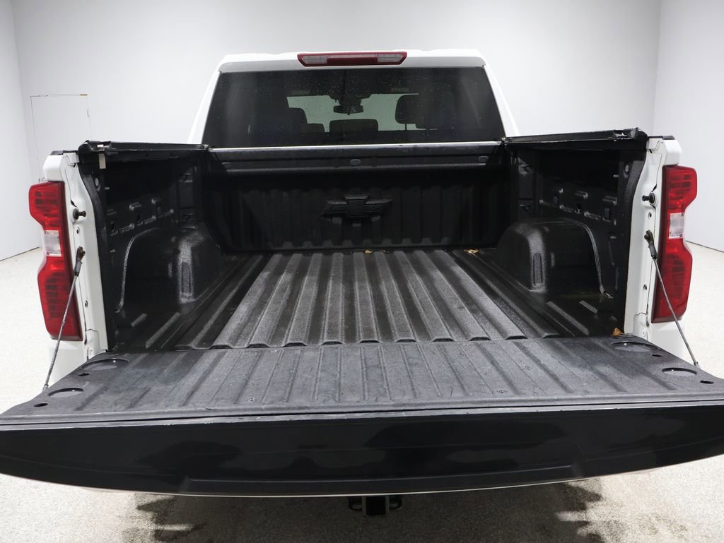 Used 2022 Chevrolet Silverado 1500 LT w/ Max Trailering Package image 4