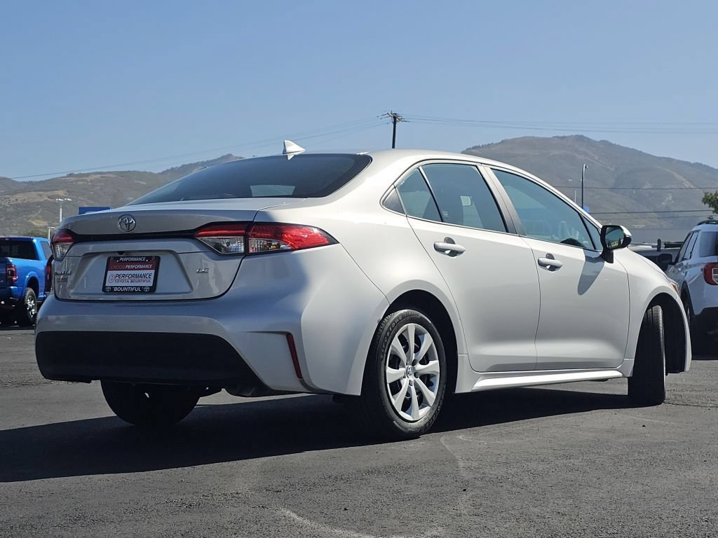 Used 2024 Toyota Corolla LE FWD image 22