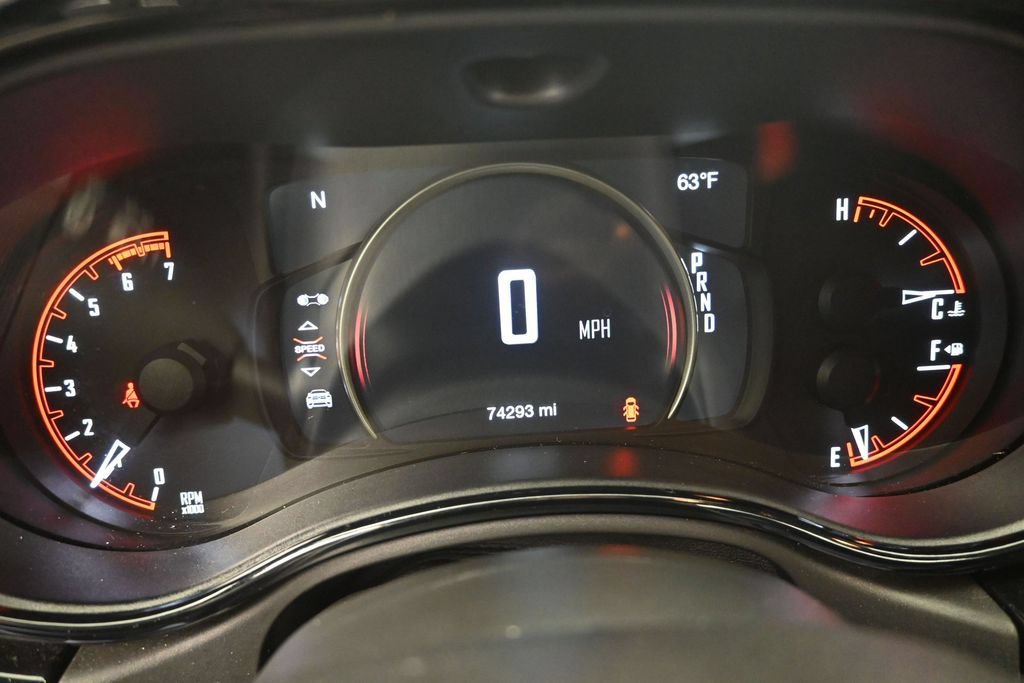 Used 2019 Buick Regal Essence w/ Driver Confidence Package I AWD/4WD image 34