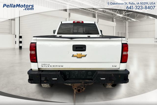 Used 2018 Chevrolet Silverado 2500 LTZ image 4