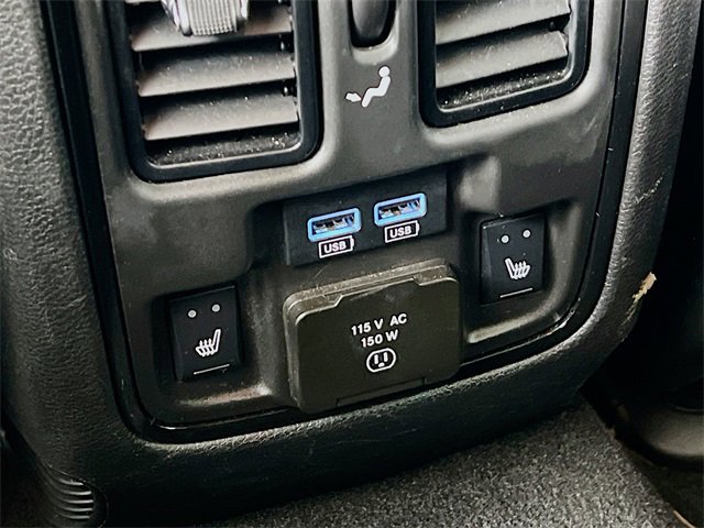 Used 2024 Dodge Durango GT image 27