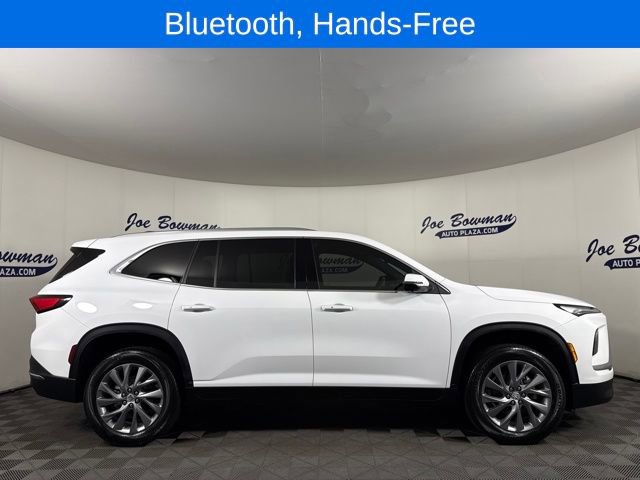 Used 2025 Buick Enclave Preferred image 5
