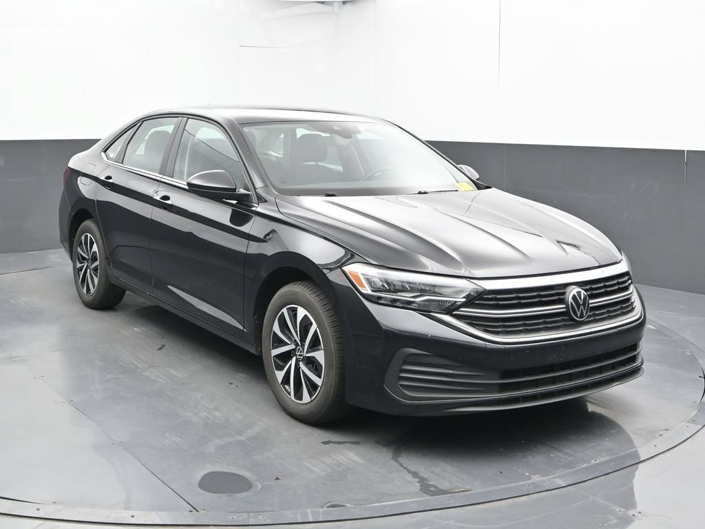 Used 2024 Volkswagen Jetta S FWD image 6