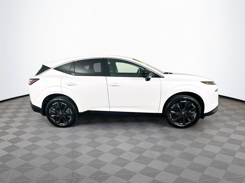 Certified 2025 Nissan Murano Platinum w/ Cargo Package AWD/4WD image 13