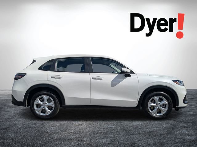 Used 2025 Honda HR-V LX image 2