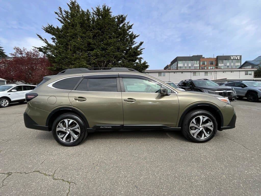 Certified 2022 Subaru Outback Limited image 10