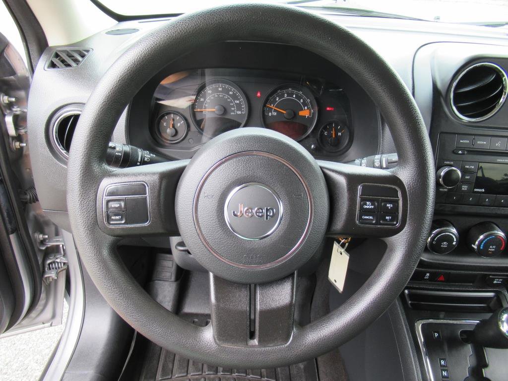 Used 2016 Jeep Patriot Sport w/ Power Value Group image 16