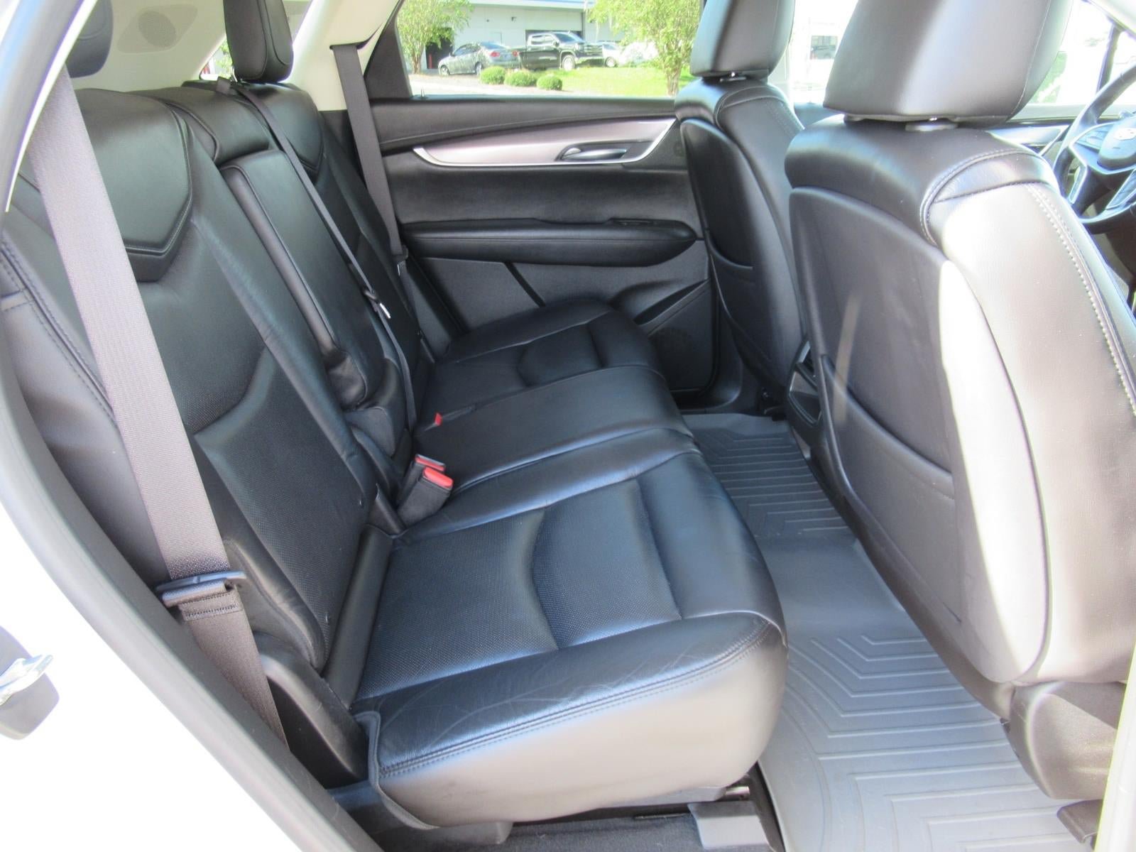 Used 2017 Cadillac XT5 Luxury w/ Driver Awareness Package FWD image 35